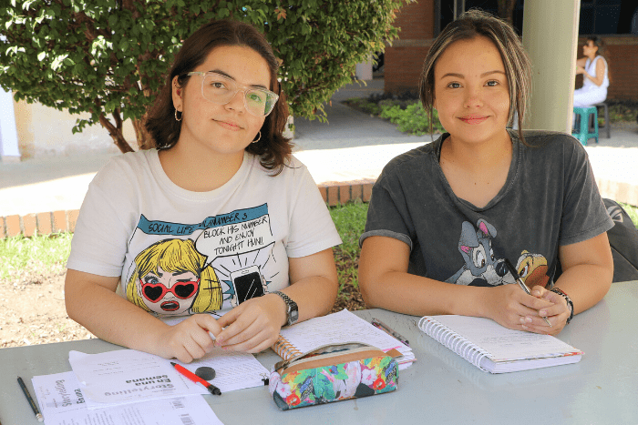 Concurso Mujeres Jóvenes Talento 2020 - Alcaldía de Medellín
