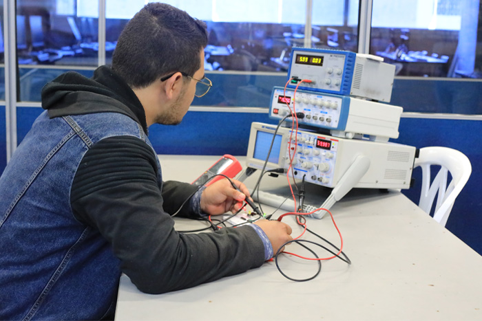 17° Muestra de Proyectos de Aula - Escuela Ingenierías
